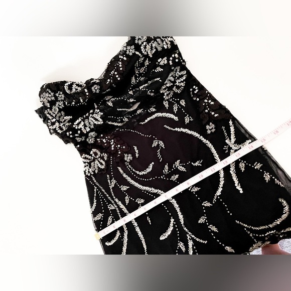 Mac Duggal Silver Sequin Cutout Mini Dress Bodycon SZ XS Party Black Lace Dress - Picture 11 of 14